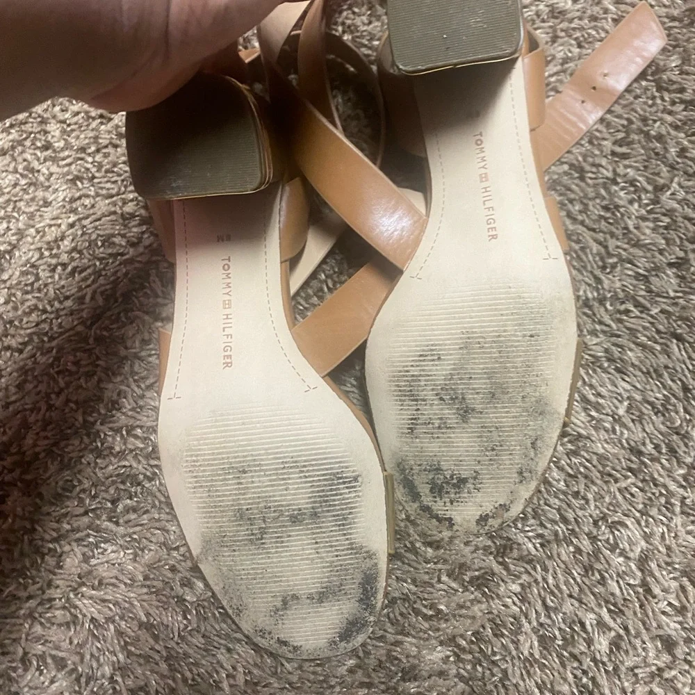 Tommy Hilfiger Women's Gold and Tan Sandals - Picture 4 of 4